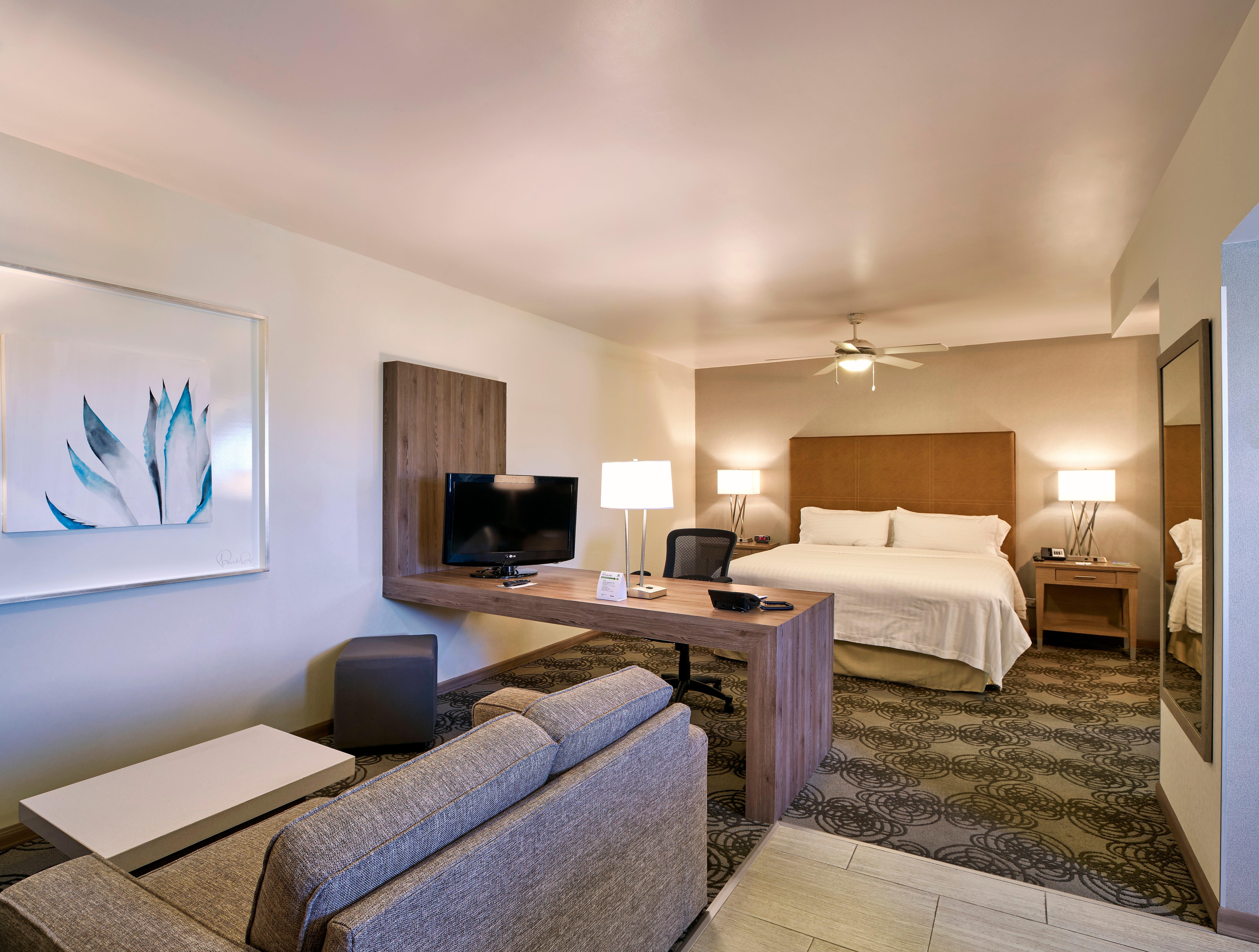 Holiday Inn Hotel & Suites Chihuahua By Ihg Exterior photo