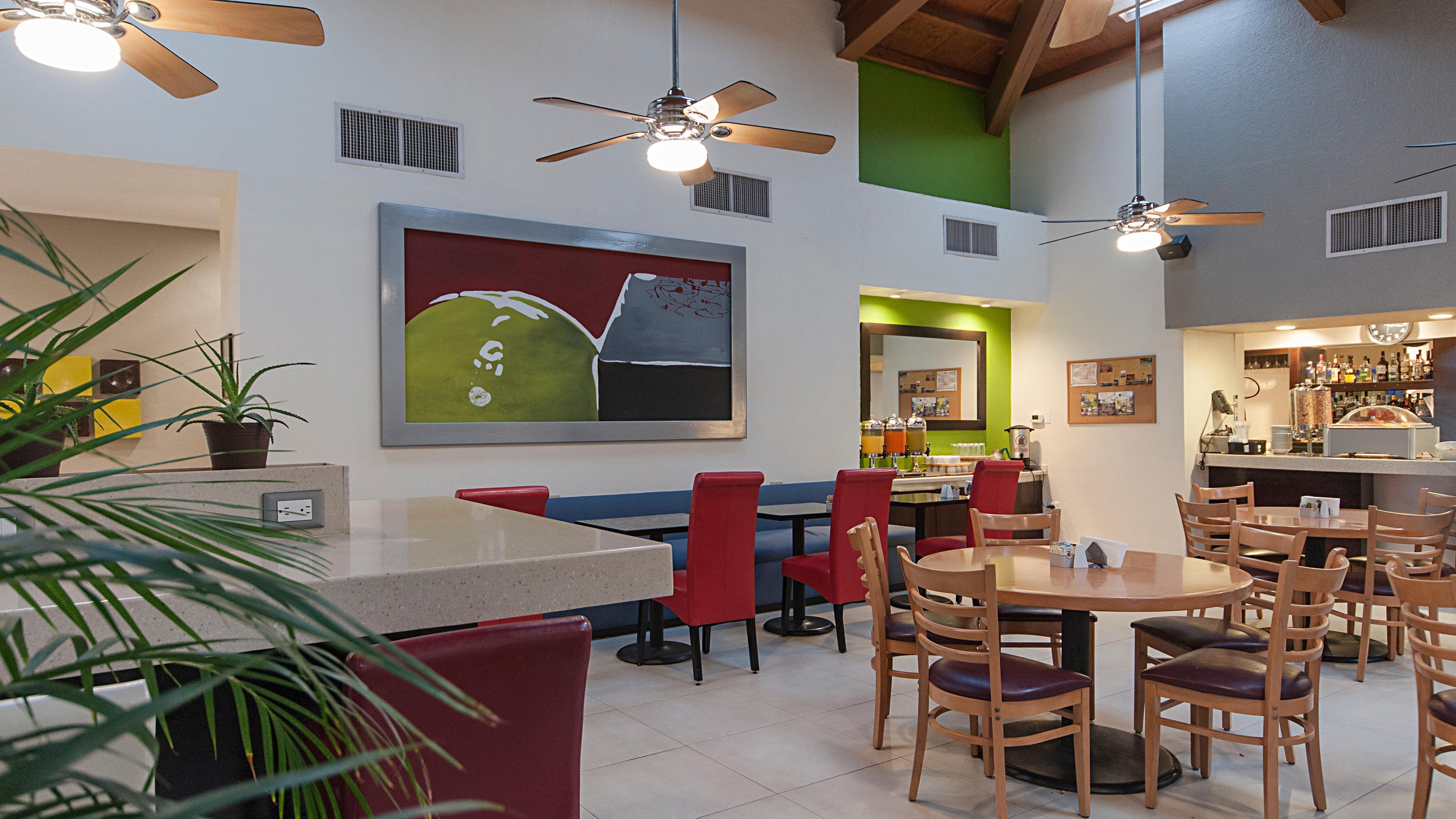 Holiday Inn Hotel & Suites Chihuahua By Ihg Exterior photo