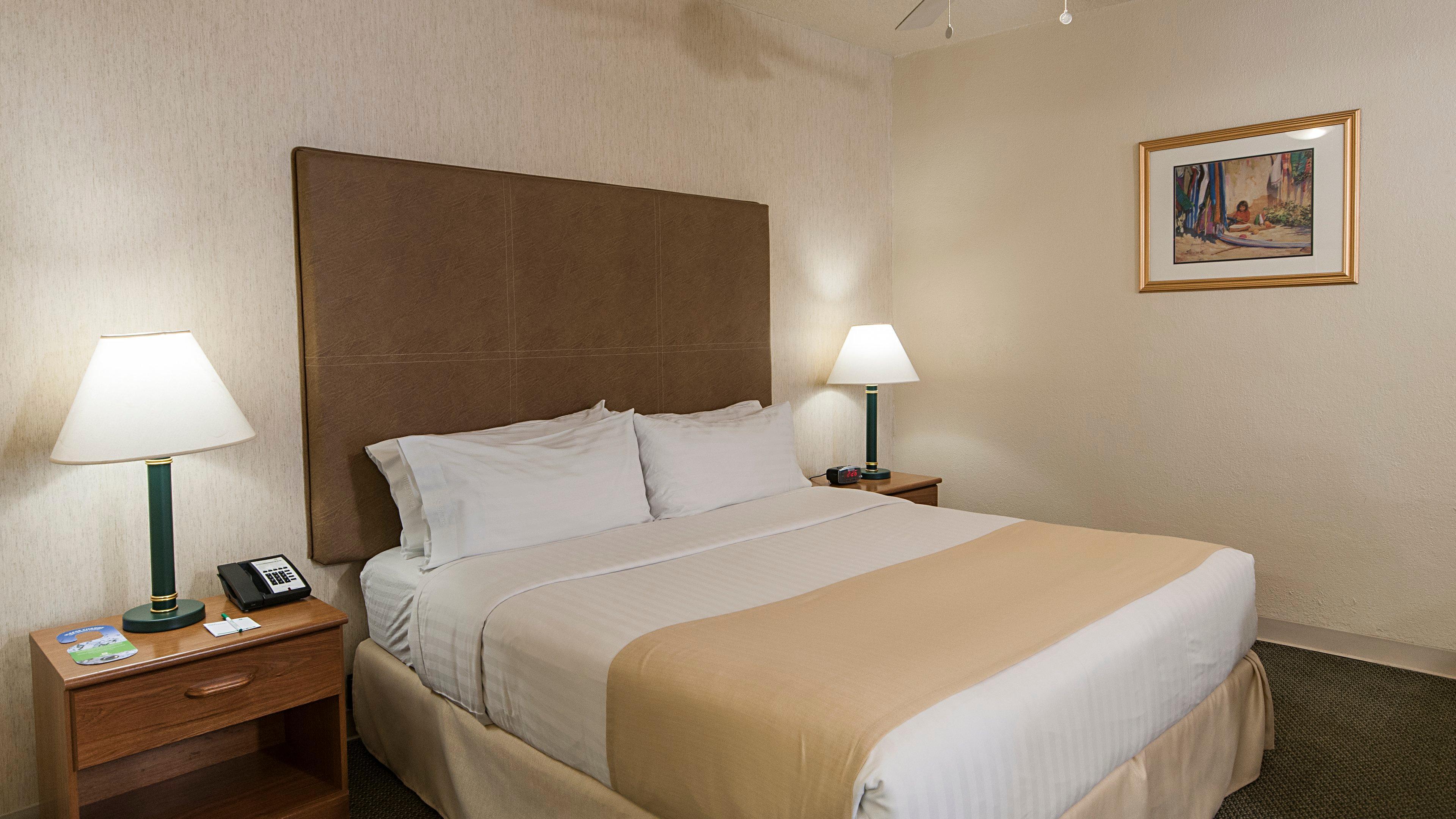 Holiday Inn Hotel & Suites Chihuahua By Ihg Exterior photo