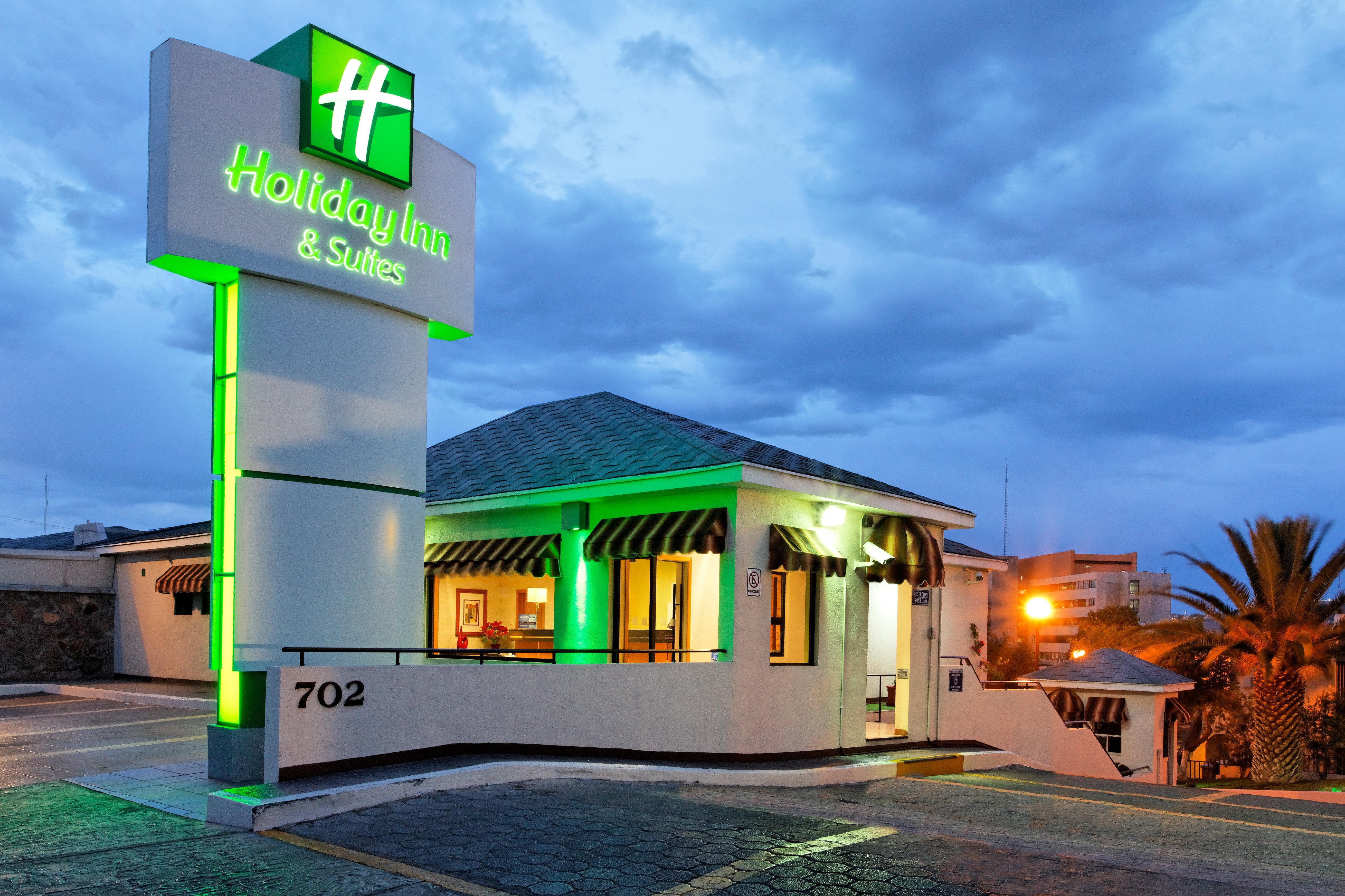 Holiday Inn Hotel & Suites Chihuahua By Ihg Exterior photo