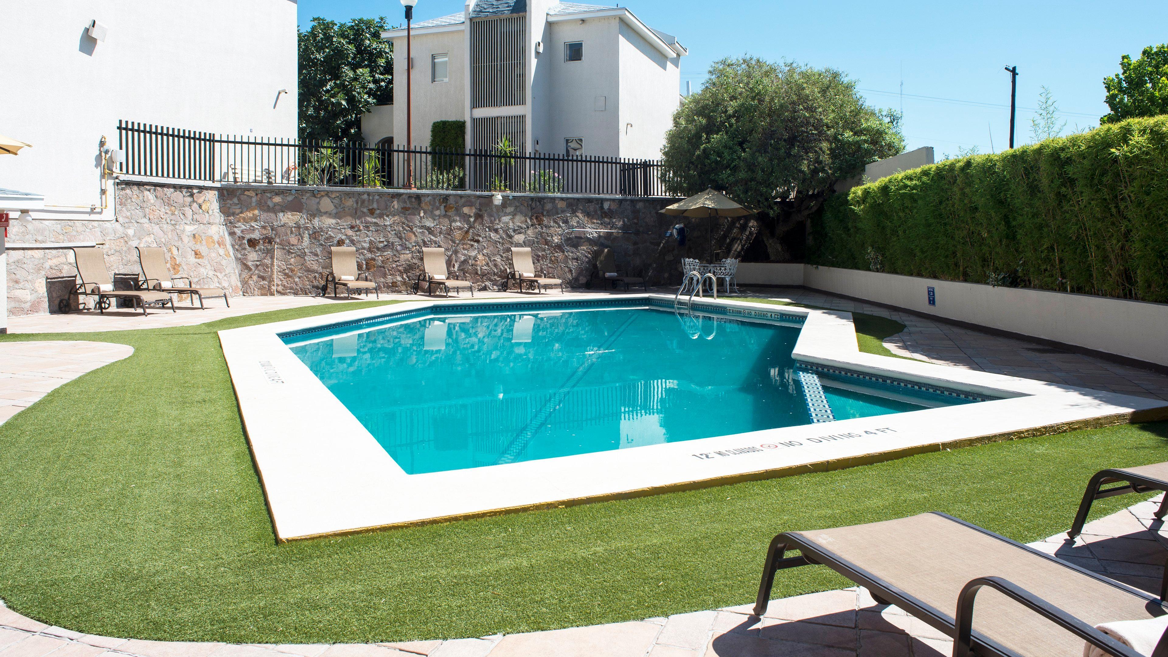 Holiday Inn Hotel & Suites Chihuahua By Ihg Exterior photo