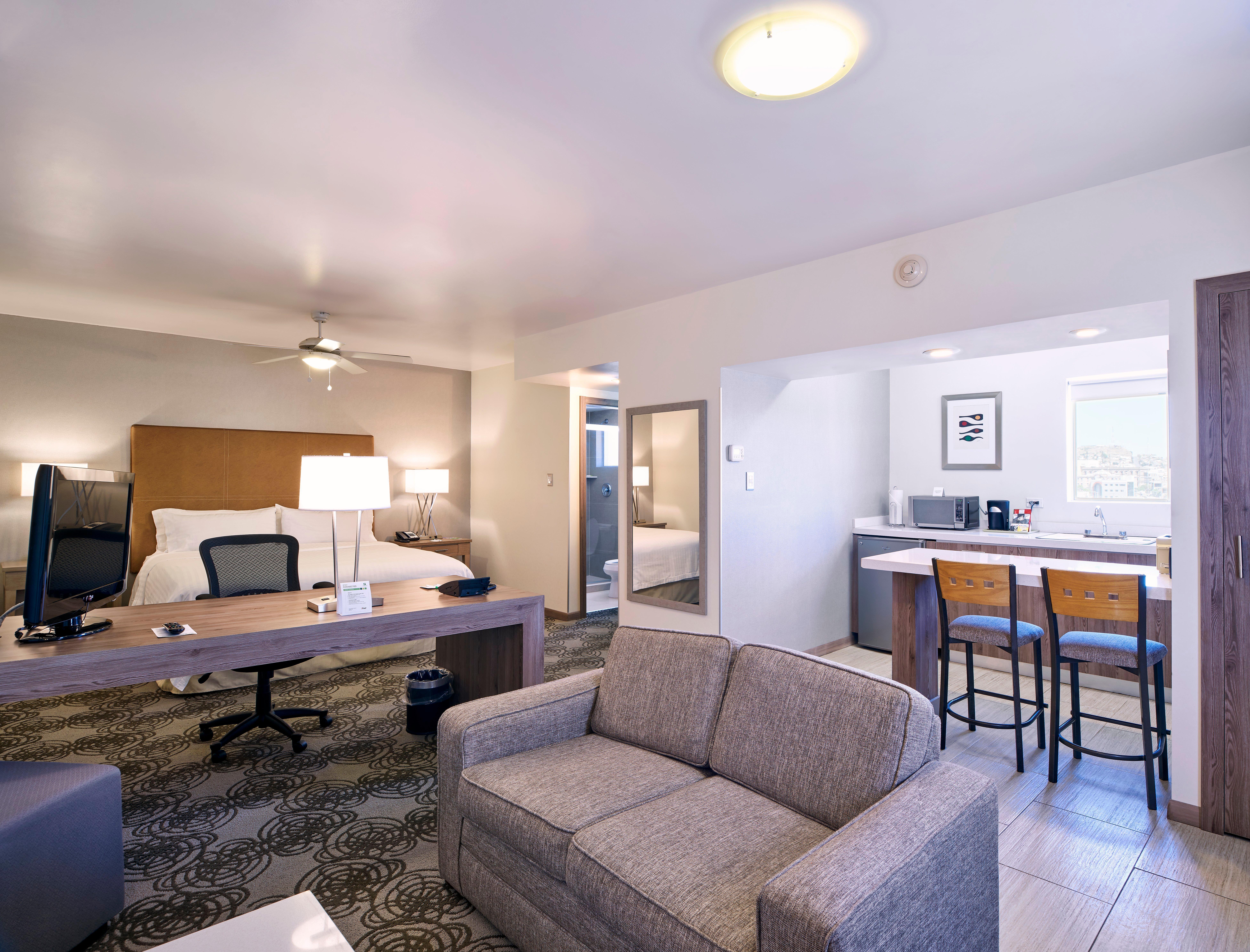Holiday Inn Hotel & Suites Chihuahua By Ihg Exterior photo
