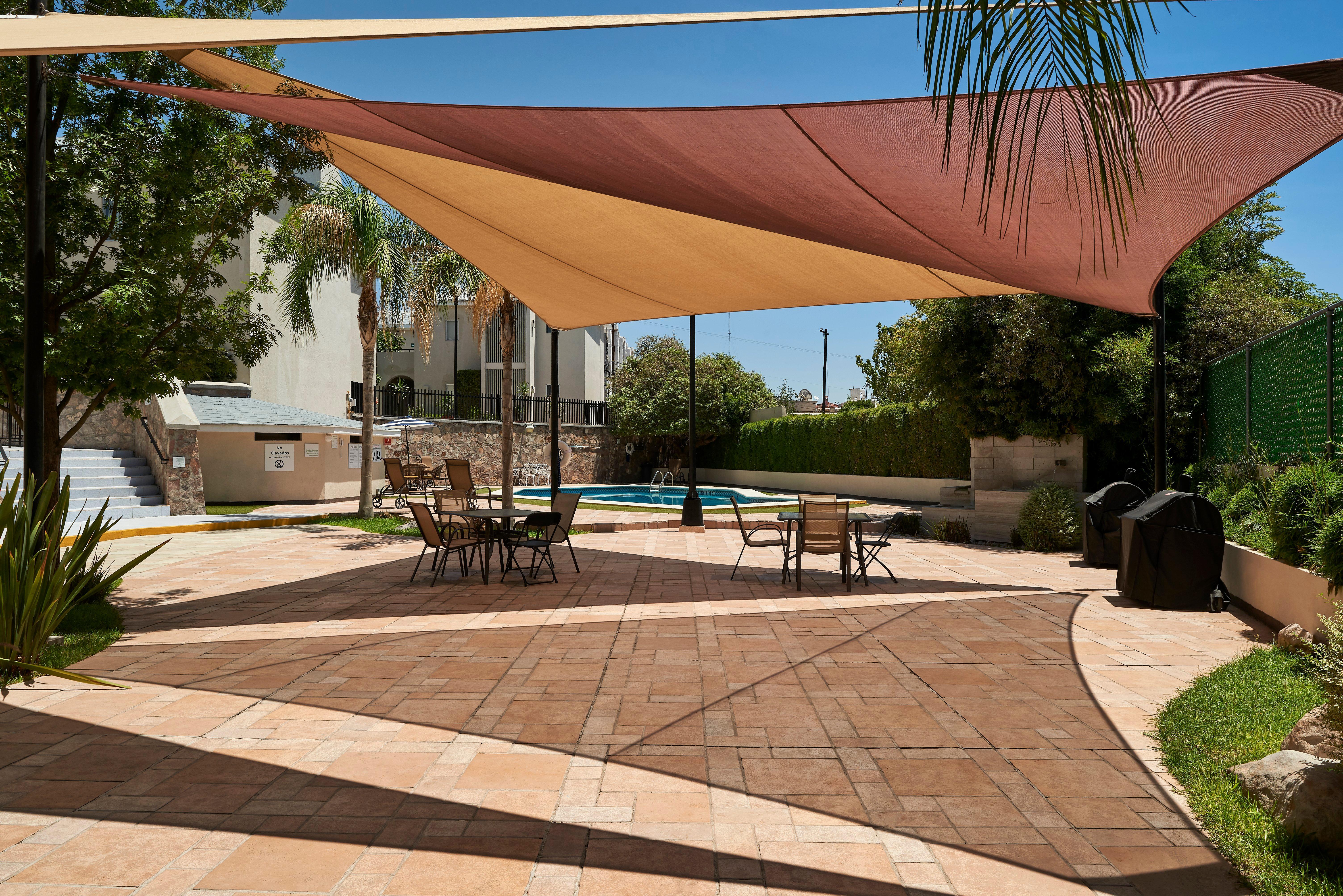 Holiday Inn Hotel & Suites Chihuahua By Ihg Exterior photo